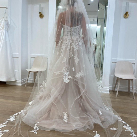 Wedding Dress by Beloved with matching vail and accessories size 10 - Picture 2 of 15